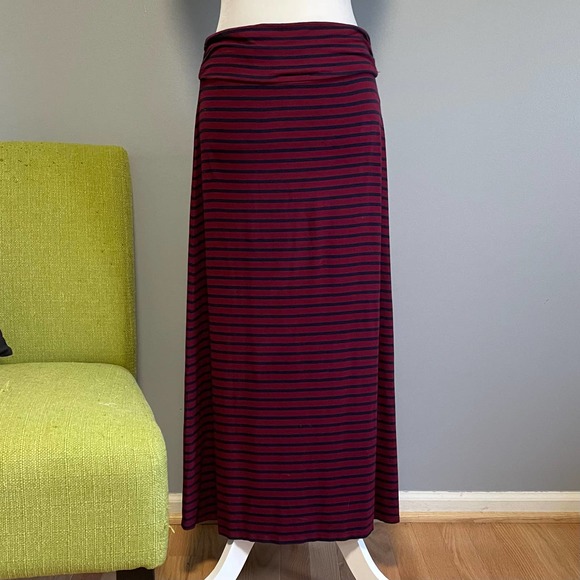 J. Crew Dresses & Skirts - J Crew Maroon Red Blue Striped Jersey Maxi Skirt Small